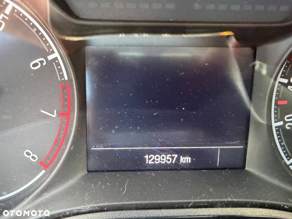 Opel Corsa - 22