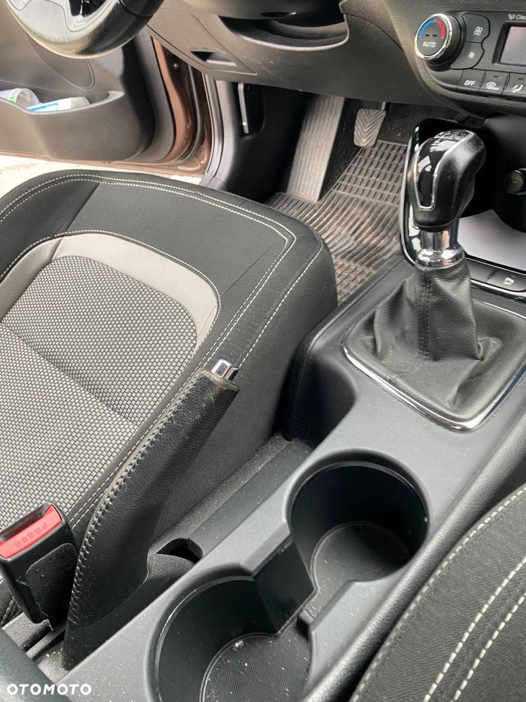 Kia Ceed 1.6 CRDi 128 Platinum Edition - 8