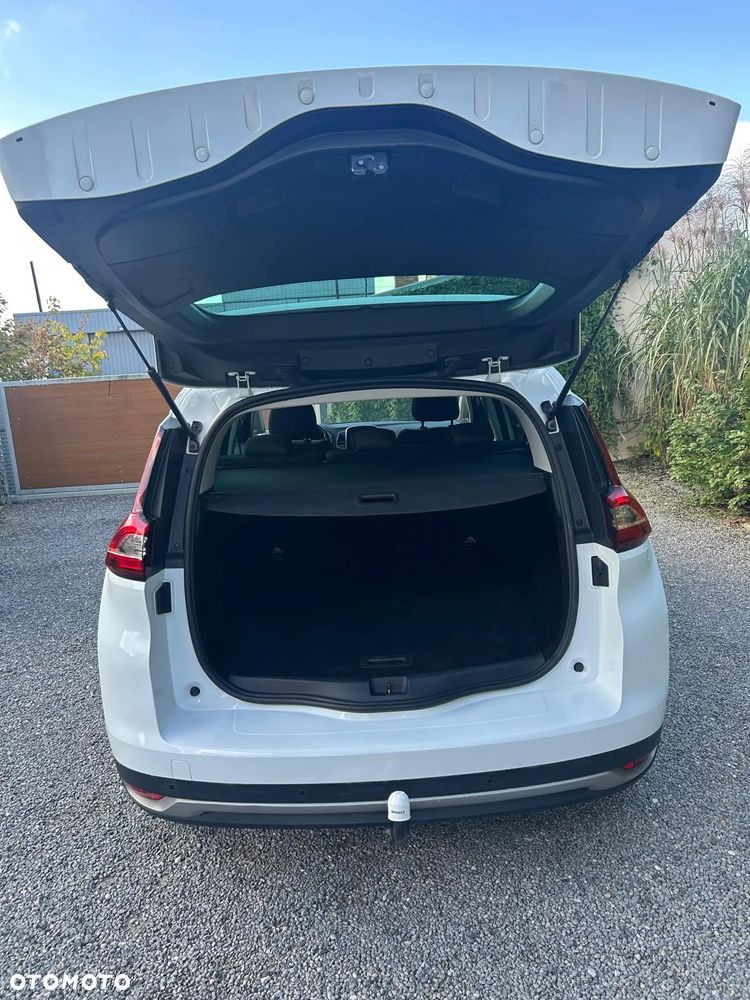 Renault Grand Scenic - 7