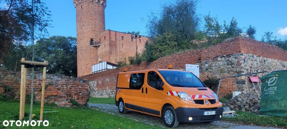 Renault Trafic - 17