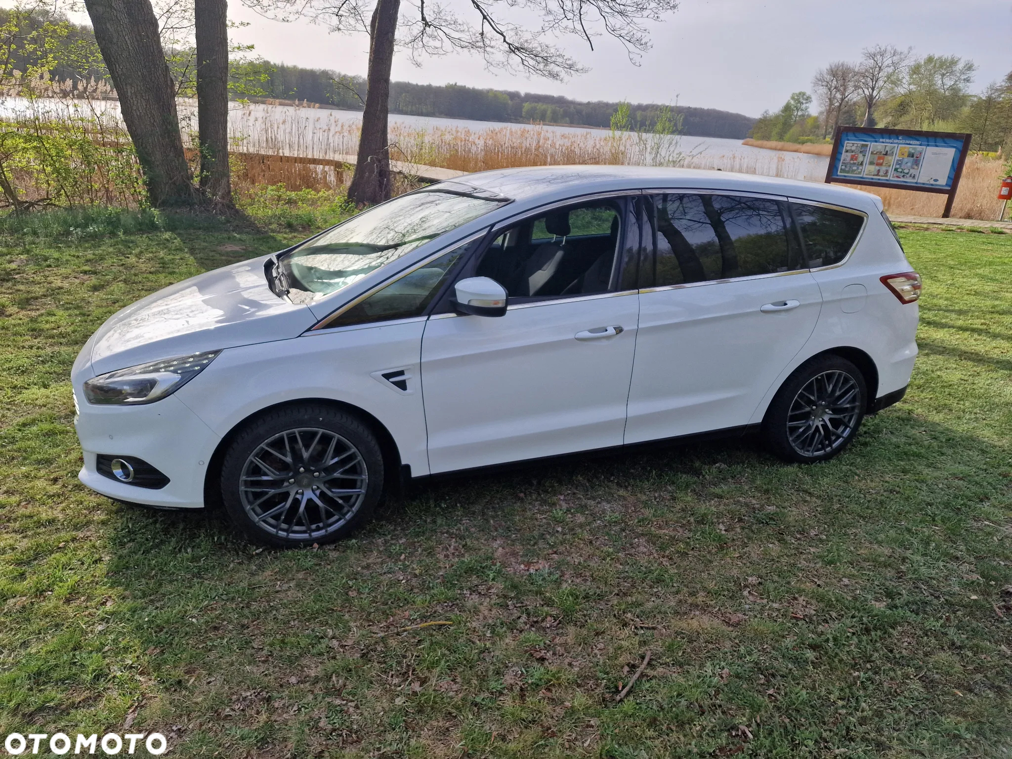 Ford S-Max 2.0 TDCi Titanium - 17
