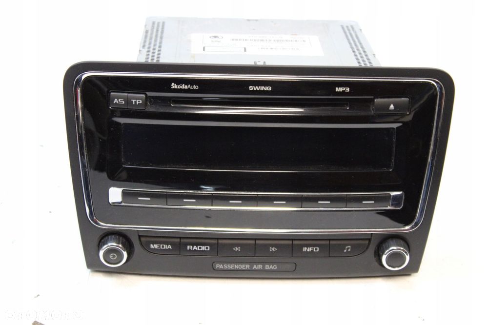 Radio fabryczne skoda superb II 3T0035161G - 2
