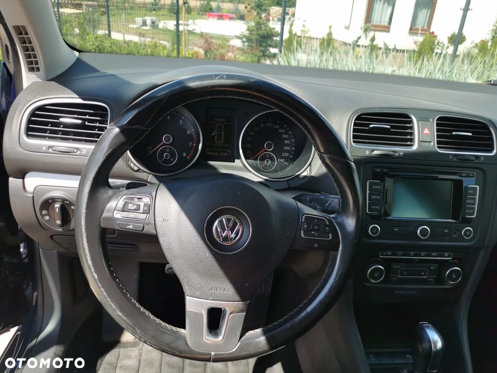 Volkswagen Golf VI 1.2 TSI Comfortline DSG - 15