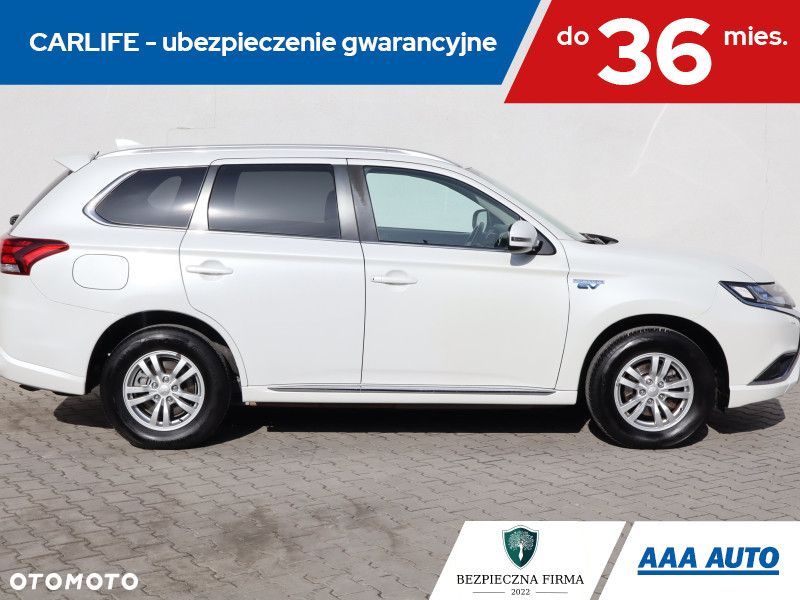 Mitsubishi Outlander - 8