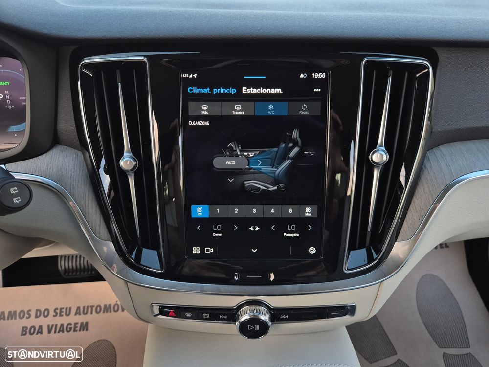 Volvo V60 2.0 T6 AWD TE Core - 24
