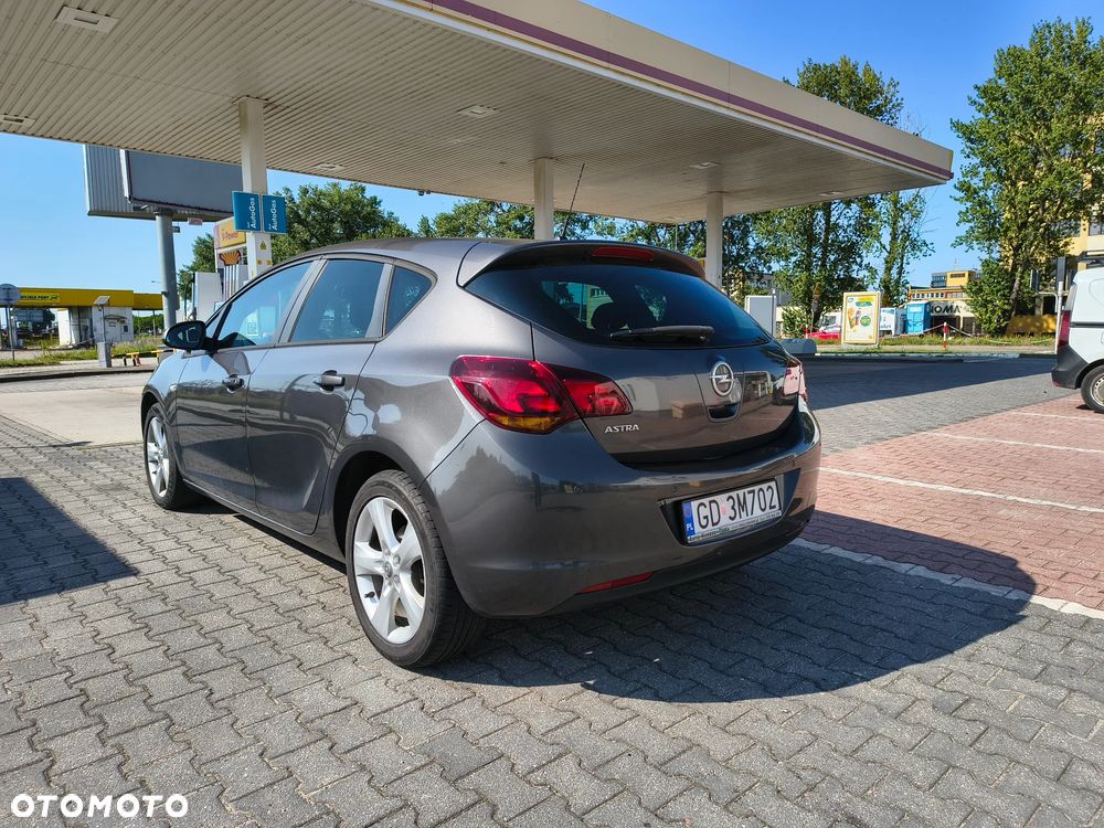 Opel Astra - 5