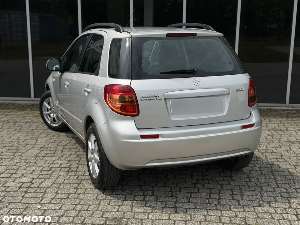 Suzuki SX4 1.6 DDiS Comfort - 35