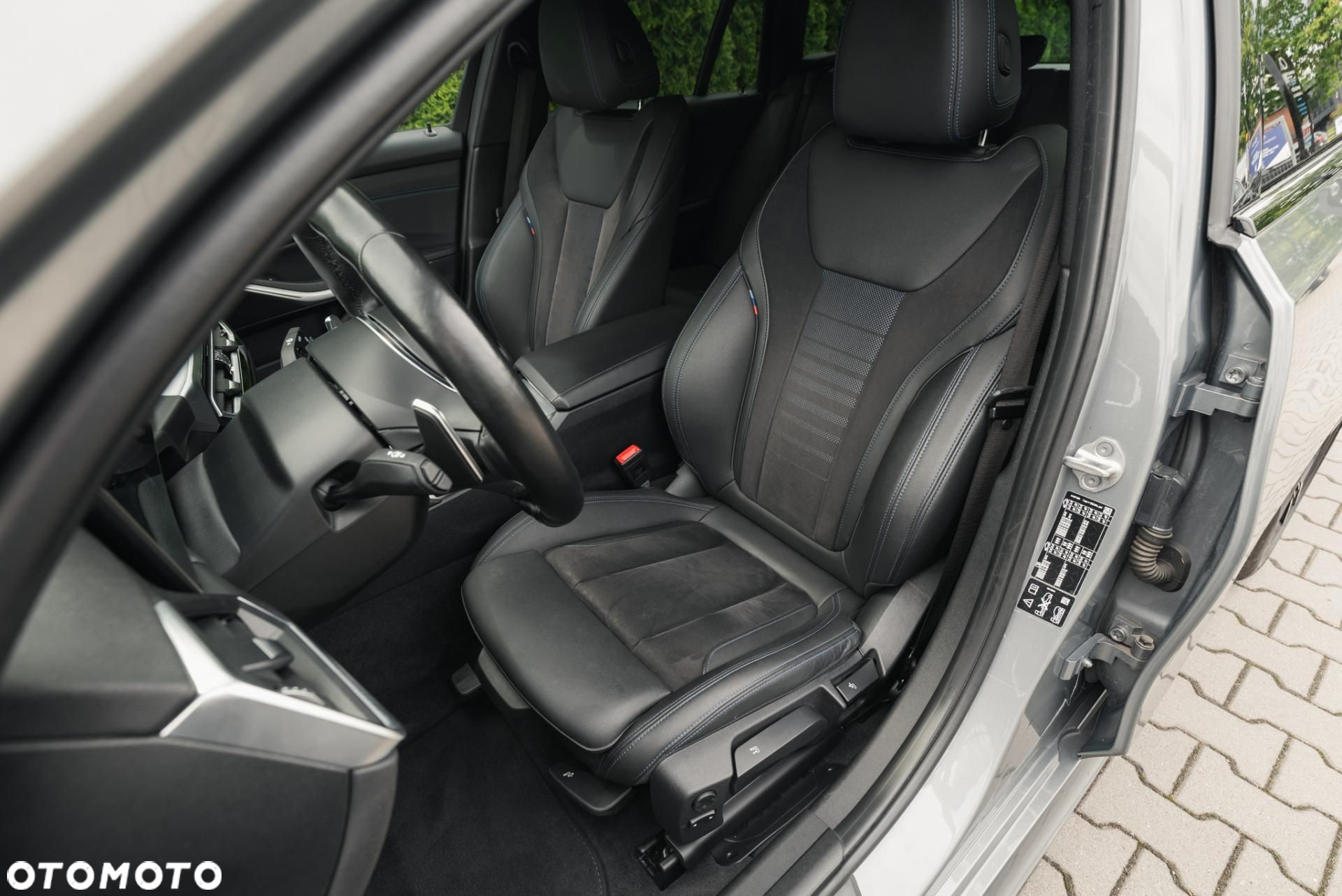 BMW Seria 3 - 12