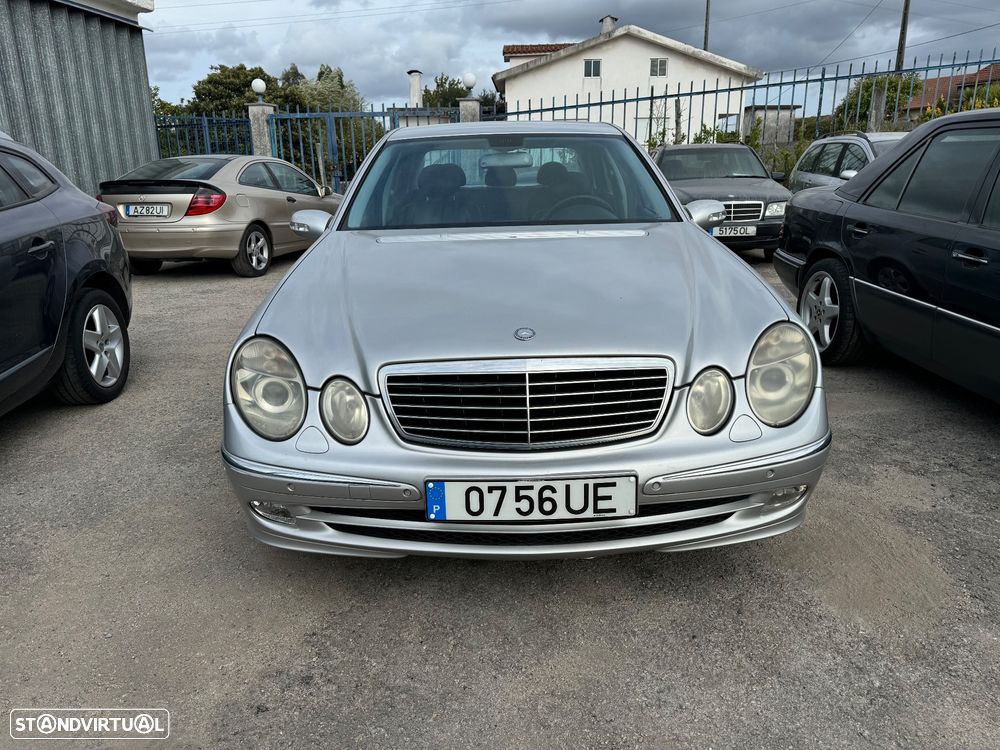 Mercedes-Benz E 220 CDi Avantgarde - 2