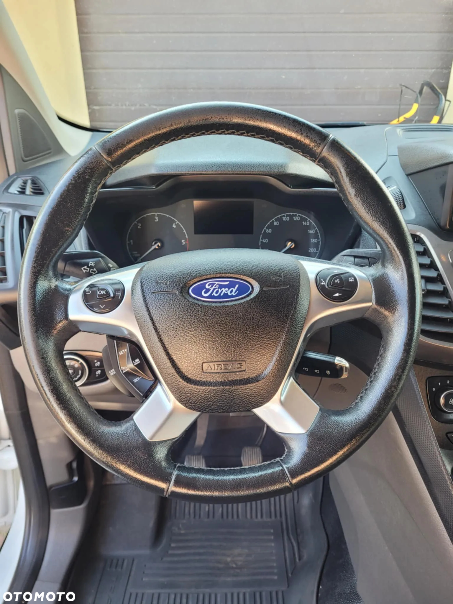 Ford TRANSIT CONNECT - 11