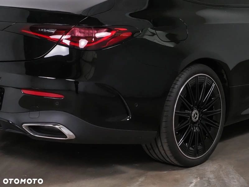 Mercedes-Benz CLE 300 mHEV 4-Matic AMG Line - 4