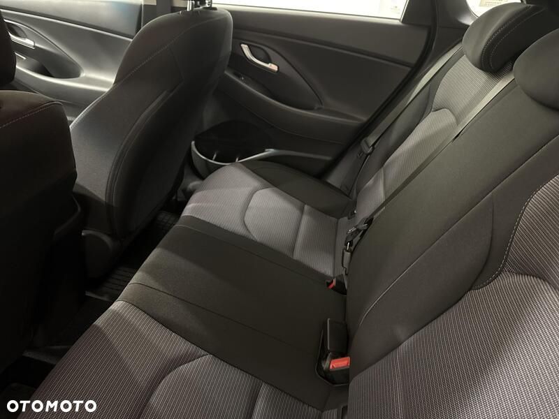 Hyundai i30 1.5 DPI Modern - 20