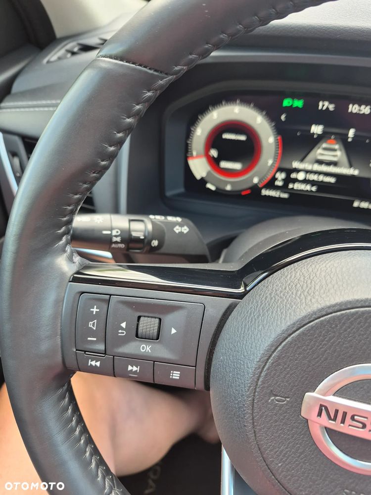 Nissan Qashqai 1.3 DIG-T MHEV Premiere Edition - 13