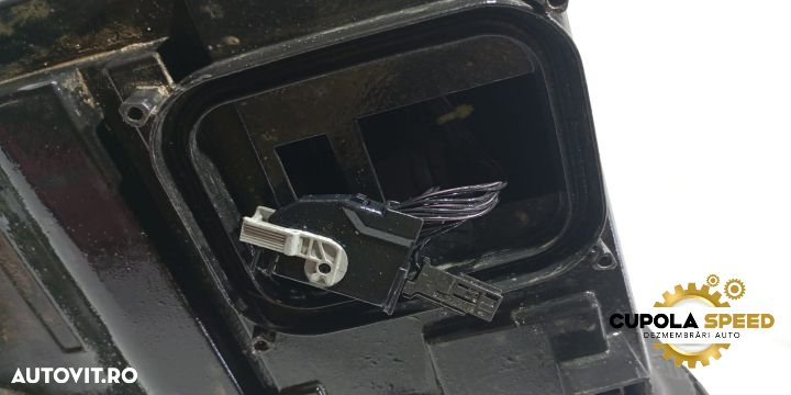 Far stanga Led A2059063903 ( Mic Defect ) Mercedes-Benz C-Class W205/ - 4