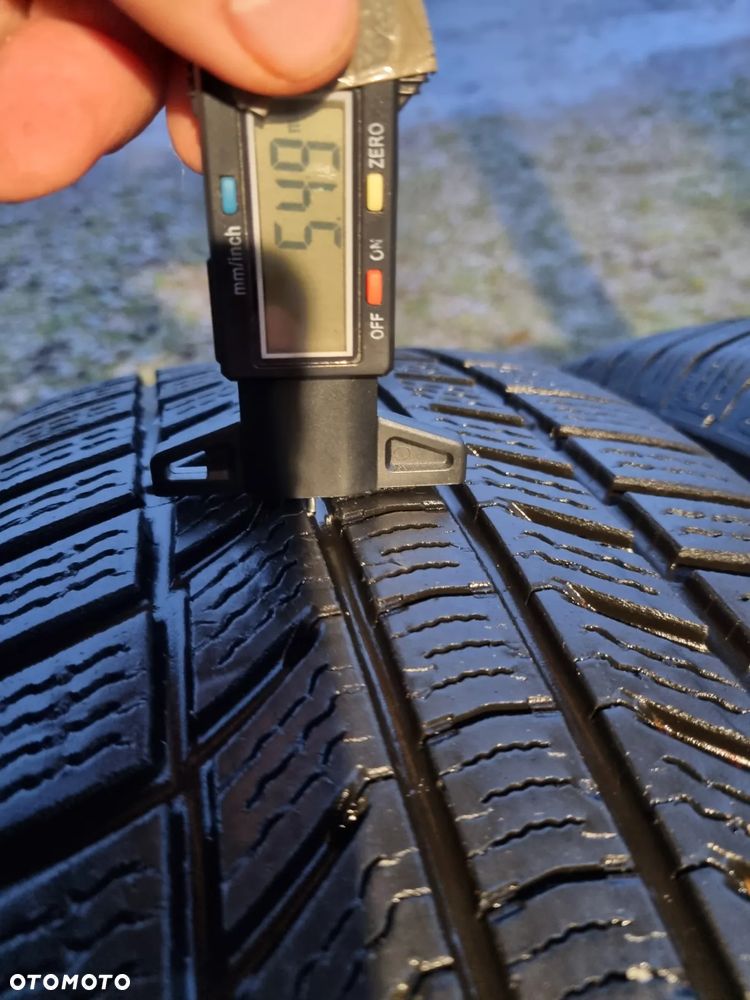 Opony CONTINENTAL WINTER CONTACT TS 870P 215/65R17 2023r,7,5/5,5 bdb stan - 9