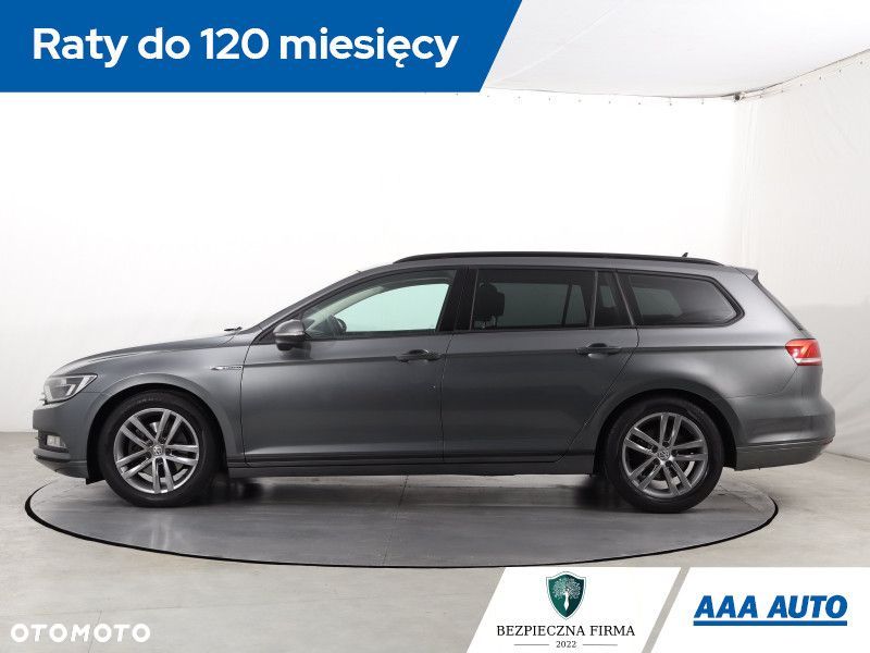 Volkswagen Passat Variant - 4