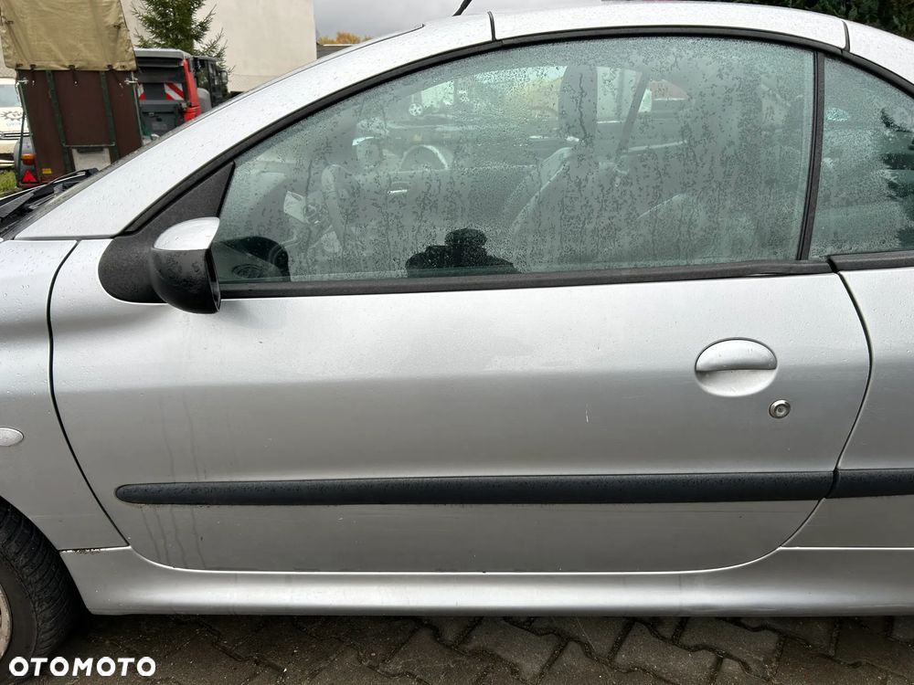 DRZWI PRAWE LEWE PEUGEOT 206 CC - 1