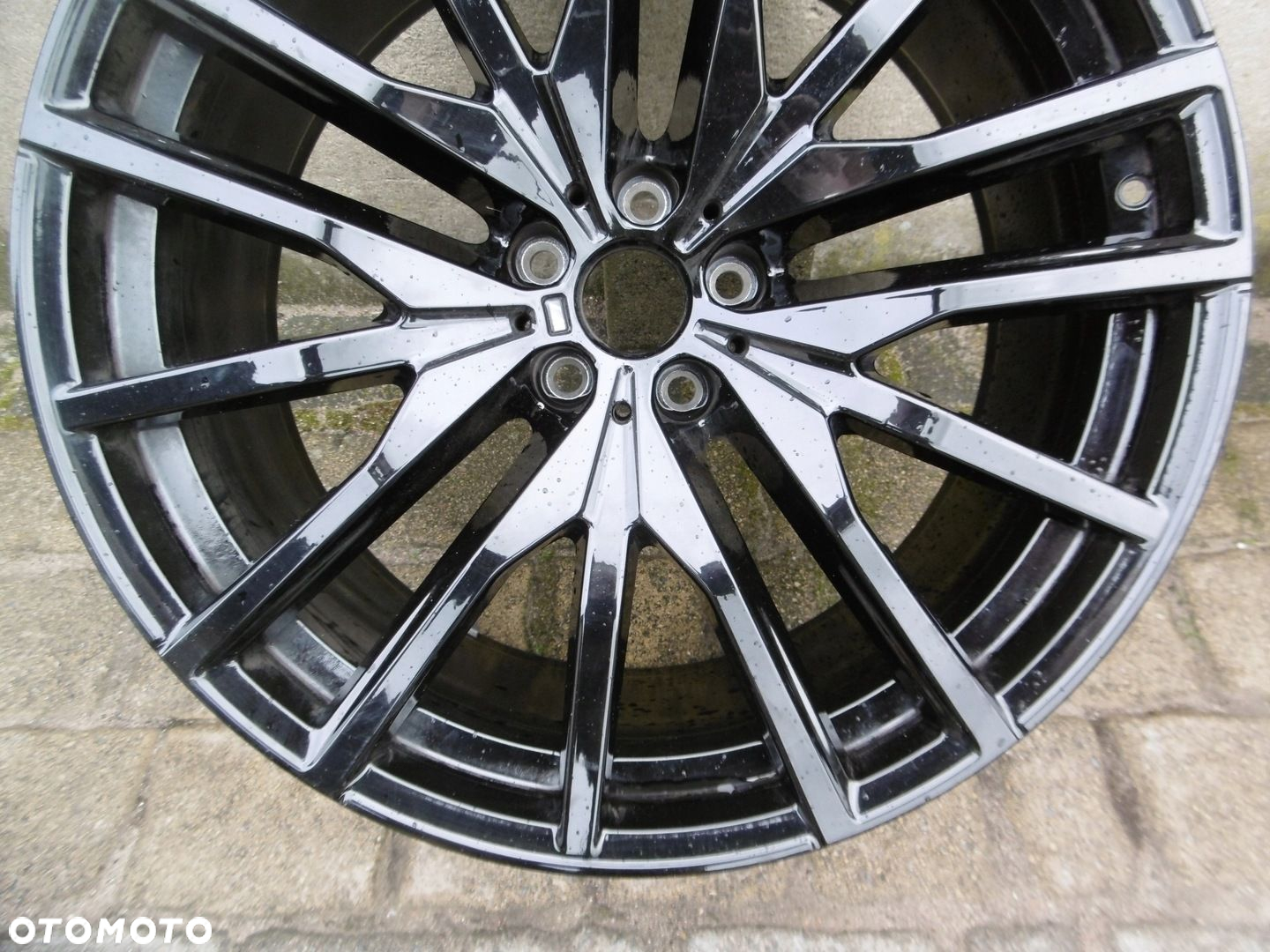 BMW X5 GO5, X6 G06 M-PAKIET - E9.5Jx22H2 ET37 5X112 - felga - 4