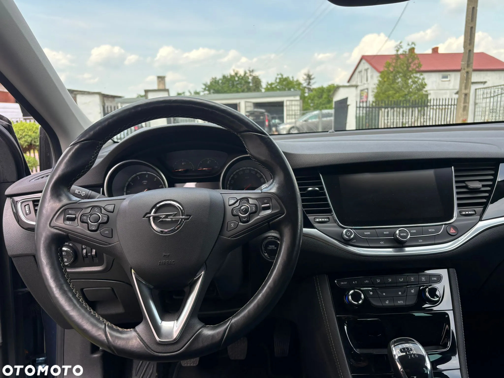 Opel Astra 1.4 Turbo Innovation - 17