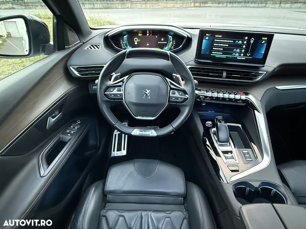 Peugeot 3008 PHEV 300 EAT8 4X4 GT - 8