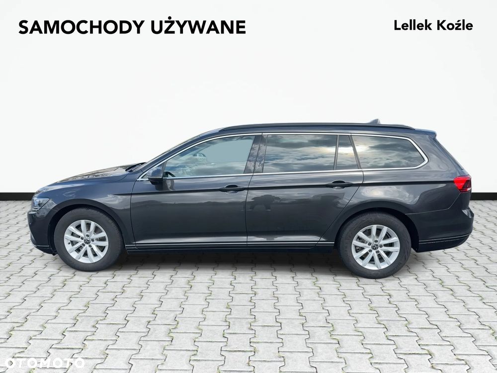 Volkswagen Passat - 8