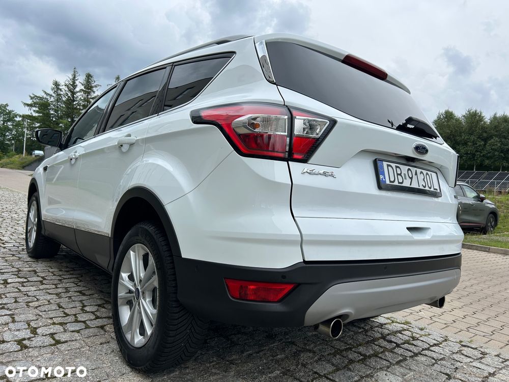 Ford Kuga 1.5 EcoBoost 2x4 Titanium - 33