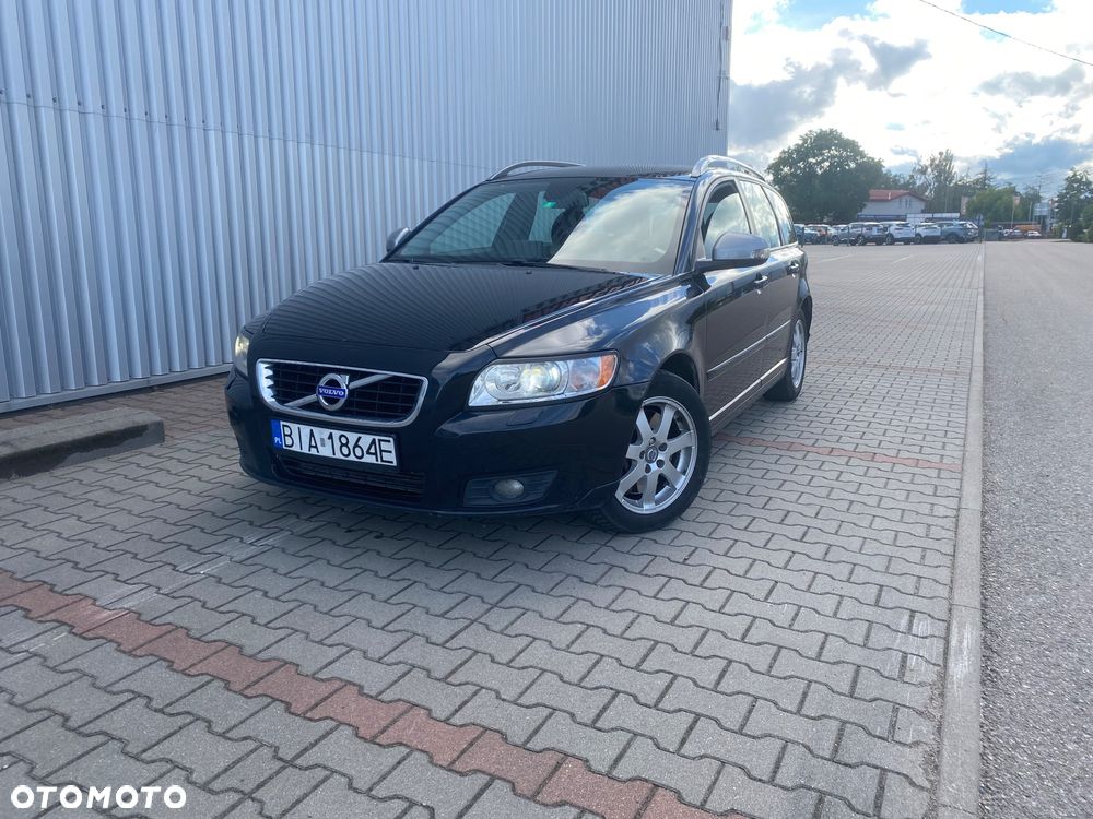 Volvo V50 DPF D4 Geartronic Momentum - 1