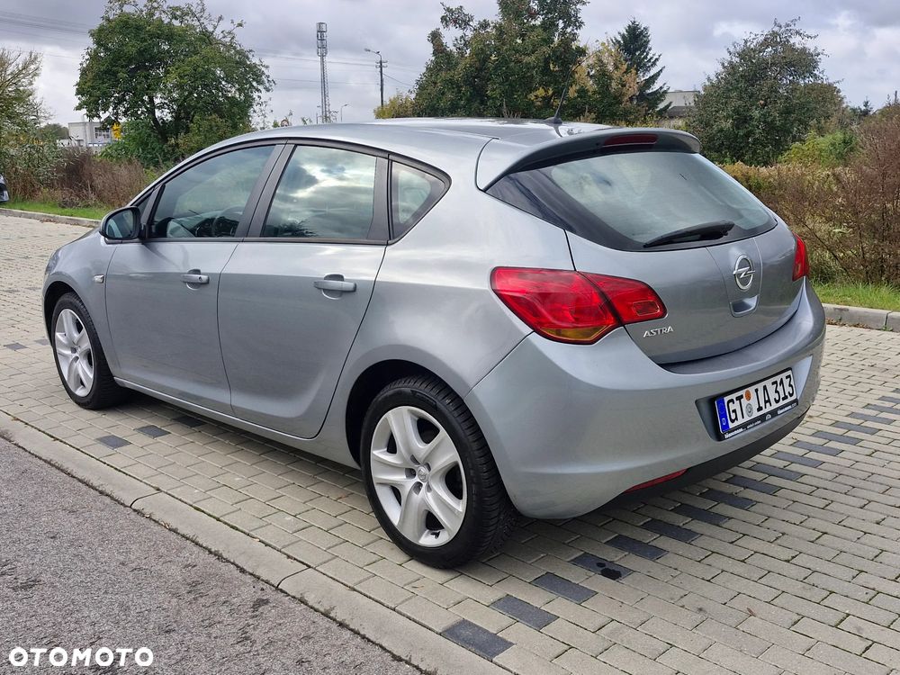 Opel Astra IV 1.4 Enjoy - 14