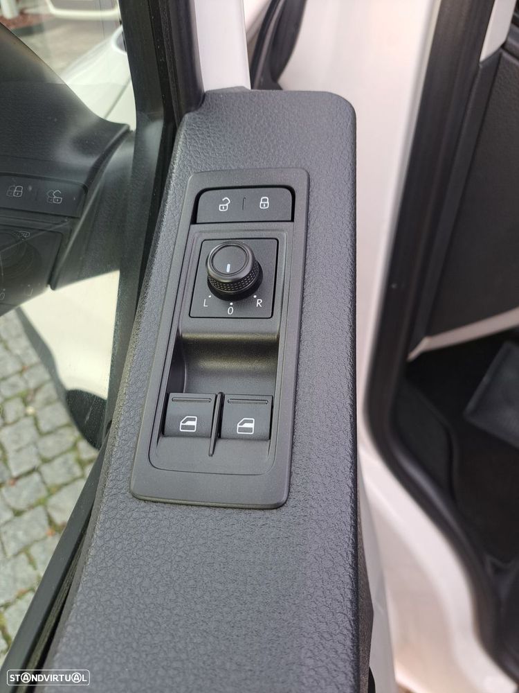VW Transporter Transport 2.0 TDi BM CD L.Extra AC - 4