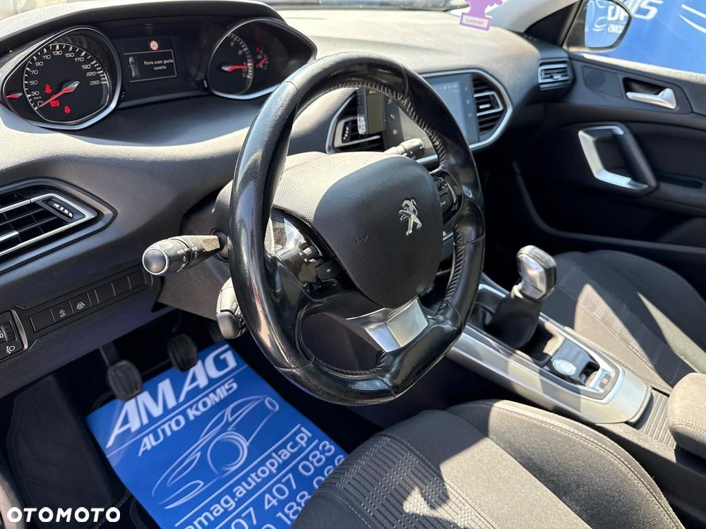 Peugeot 308 1.2 PureTech Business Line S&S - 16