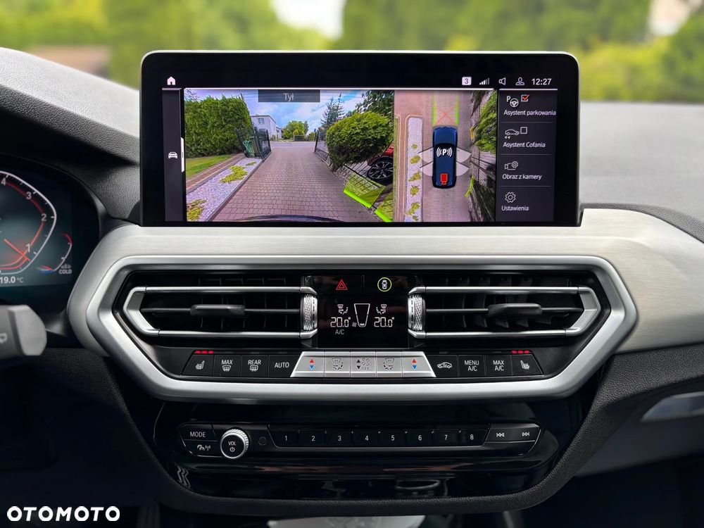 BMW X3 xDrive20d - 28