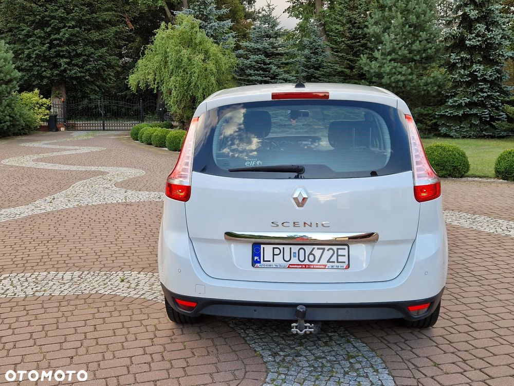 Renault Grand Scenic 2.0 16V 140 CVT Bose Edition - 10