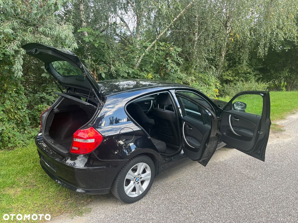 BMW Seria 1 116i - 6