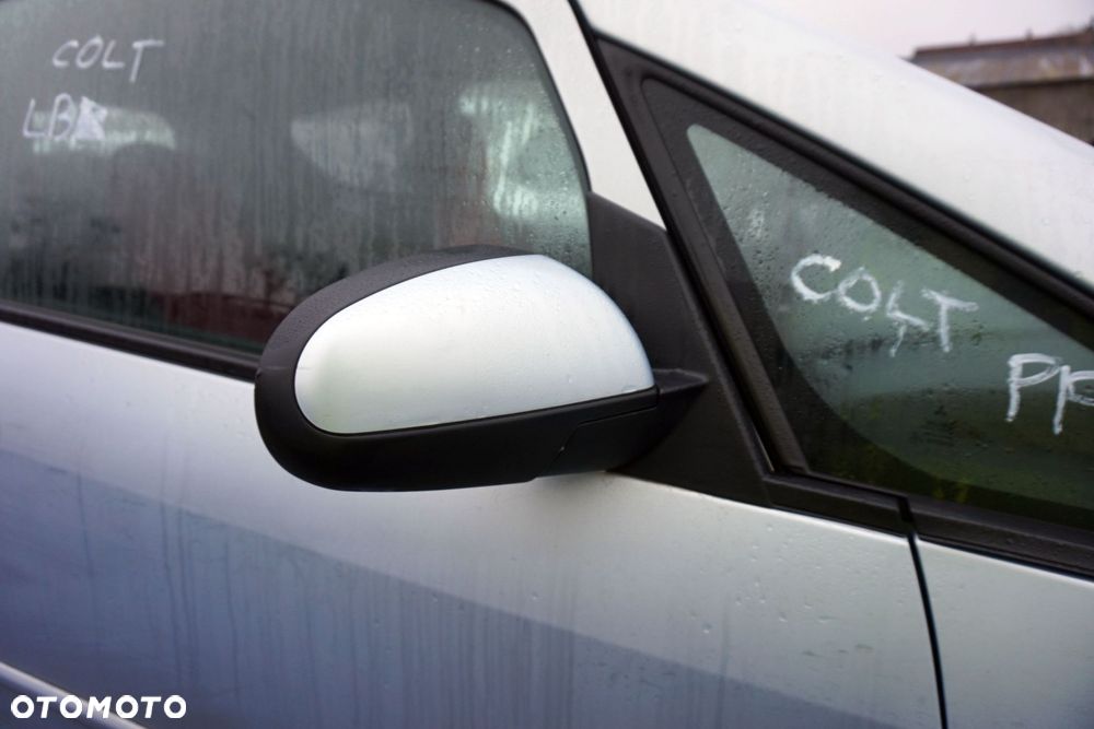 LUSTERKO ELEKTRYCZNE PRAWE COLT VI Z30 T42 7632A170 SREBRNY MITSUBISHI 2004-2008 - 1