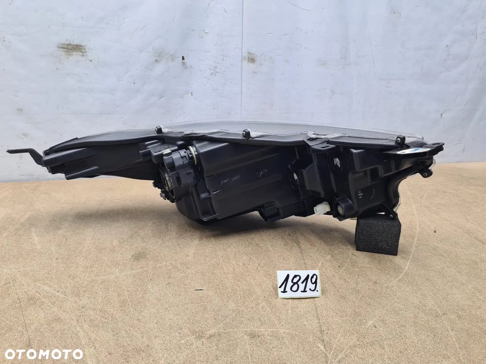 TOYOTA YARIS IV 4 P21 LAMPA PRZEDNIA LEWA lewy przód 81170-K0060 - 3