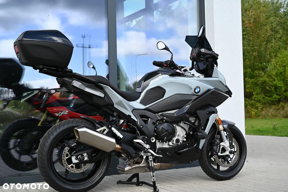 BMW XR - 5