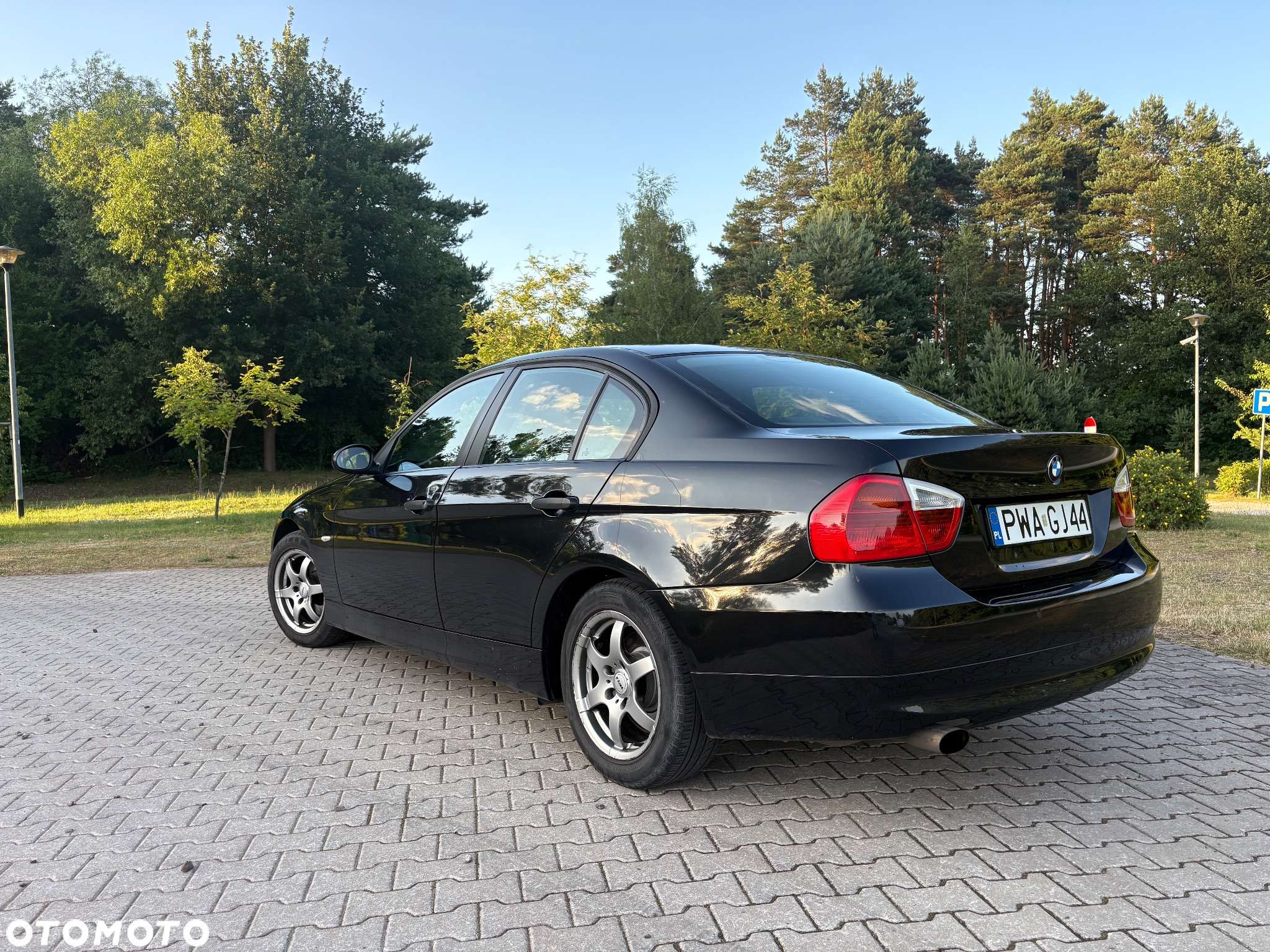 BMW Seria 3 318i - 9