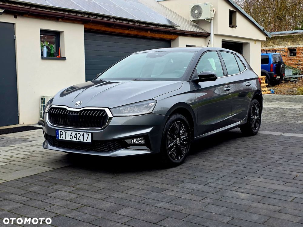 Skoda Fabia 1.0 TSI Style Color - 1