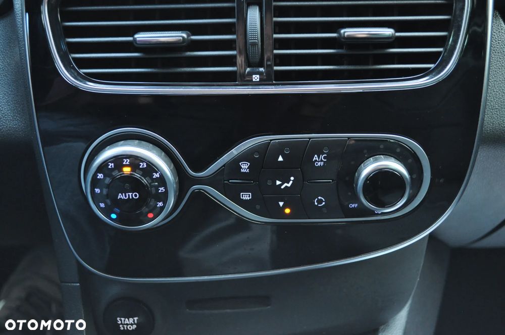 Renault Clio - 18