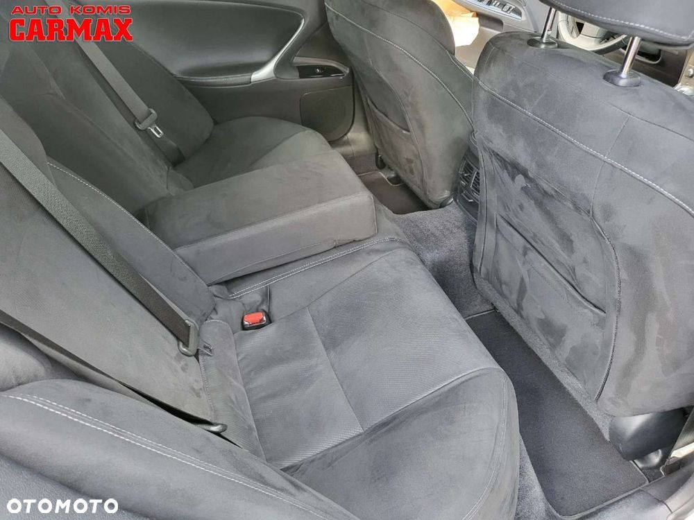 Lexus IS - 27