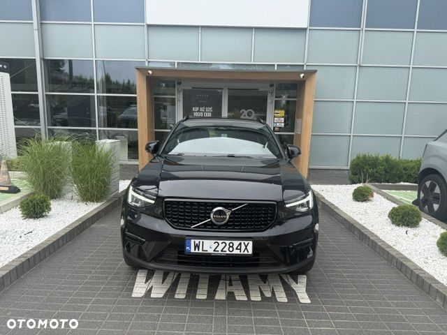 Volvo XC 40 B3 Plus Dark - 23