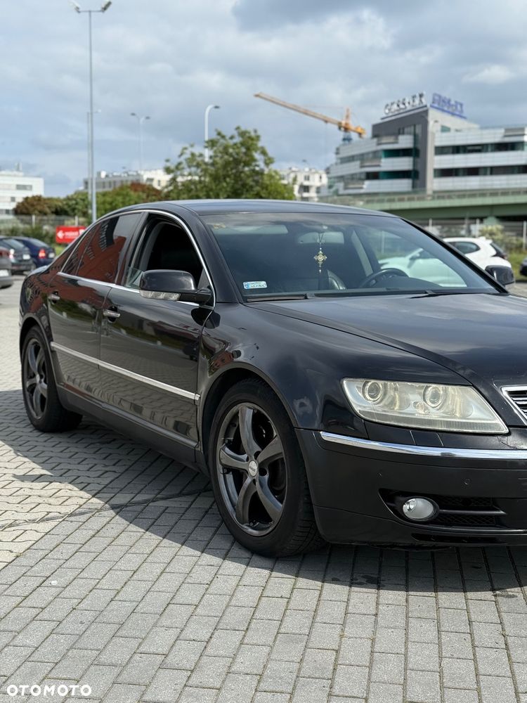 Volkswagen Phaeton - 2