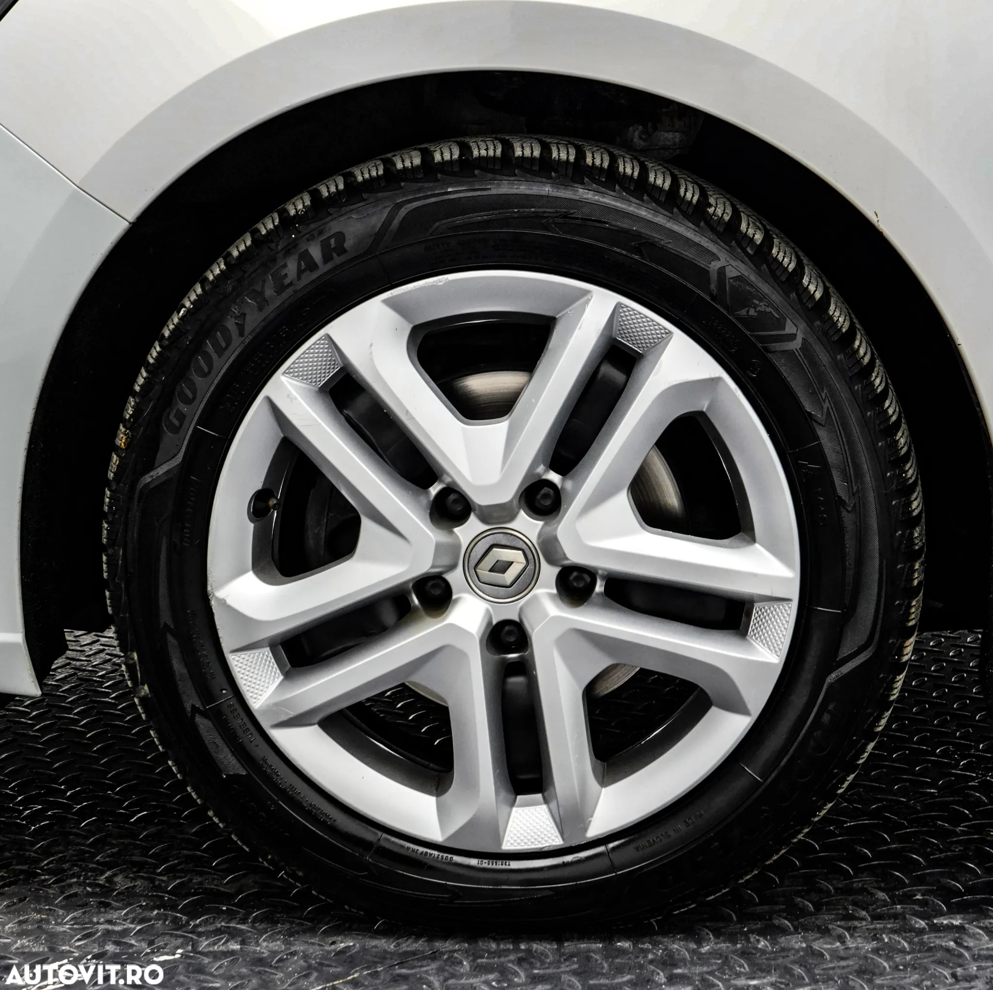 Renault Megane Blue dCi 116 Intens - 24