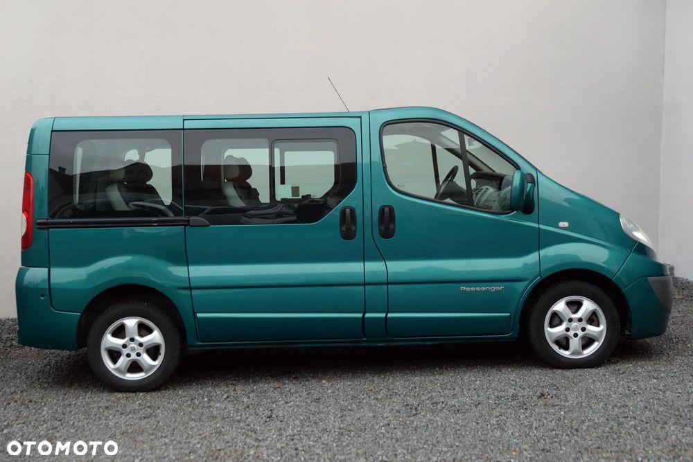 Renault Trafic L1H1 Passenger Lux - 26