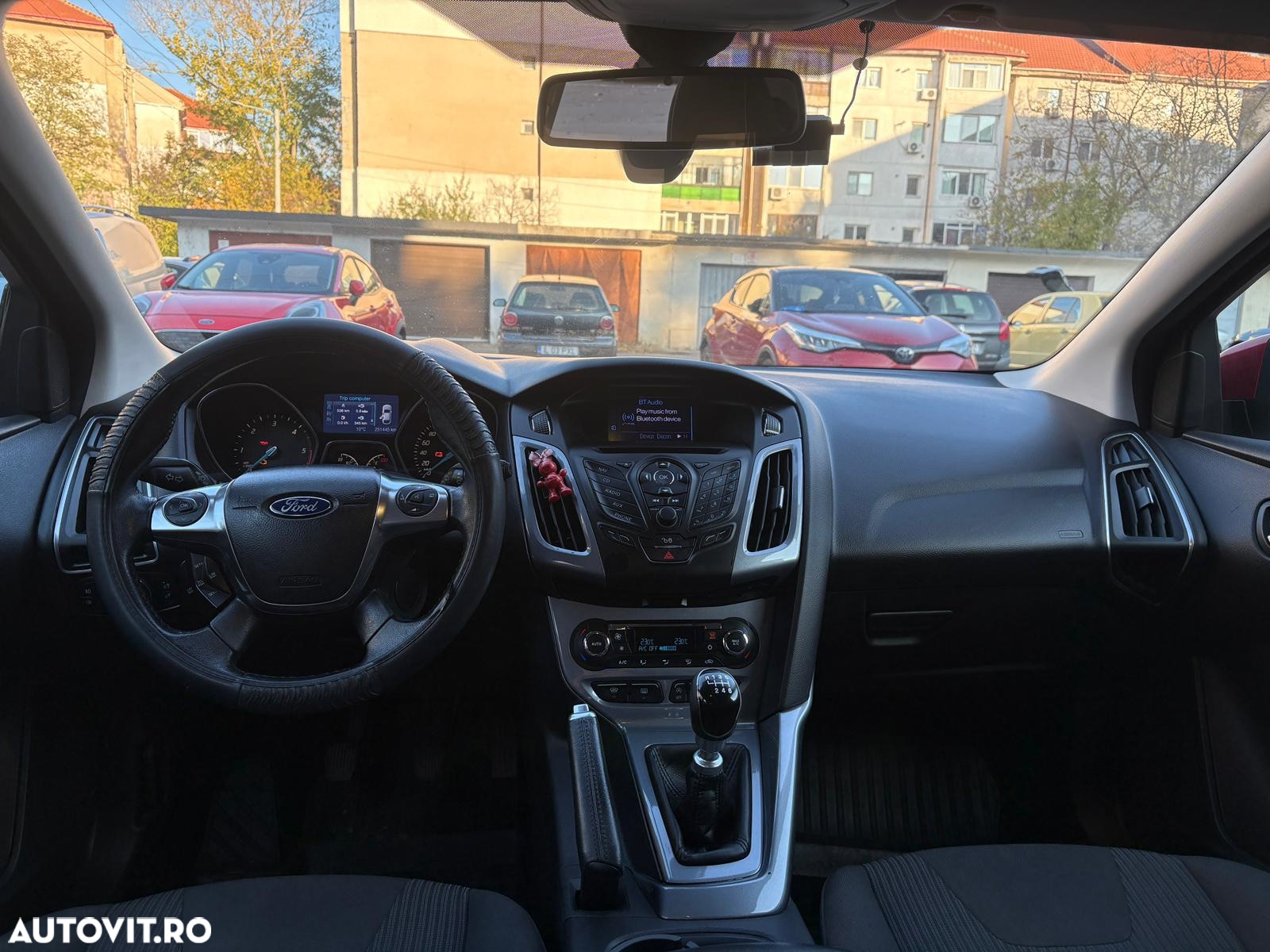 Ford Focus 1.6 TDCI DPF Titanium - 7