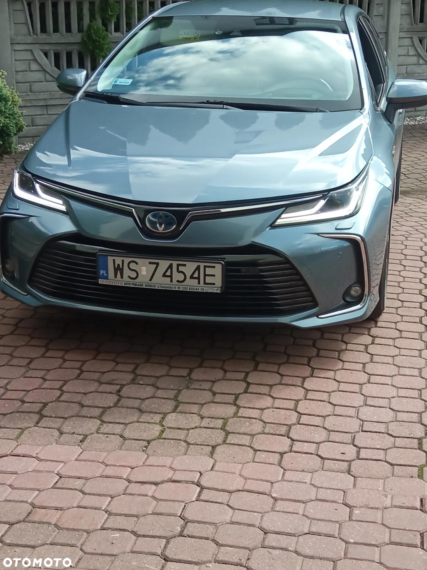 Toyota Corolla 1.8 Hybrid Executive - 4