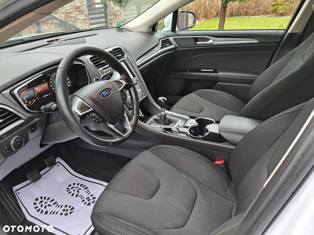 Ford Mondeo 2.0 TDCi Start-Stopp Titanium - 15