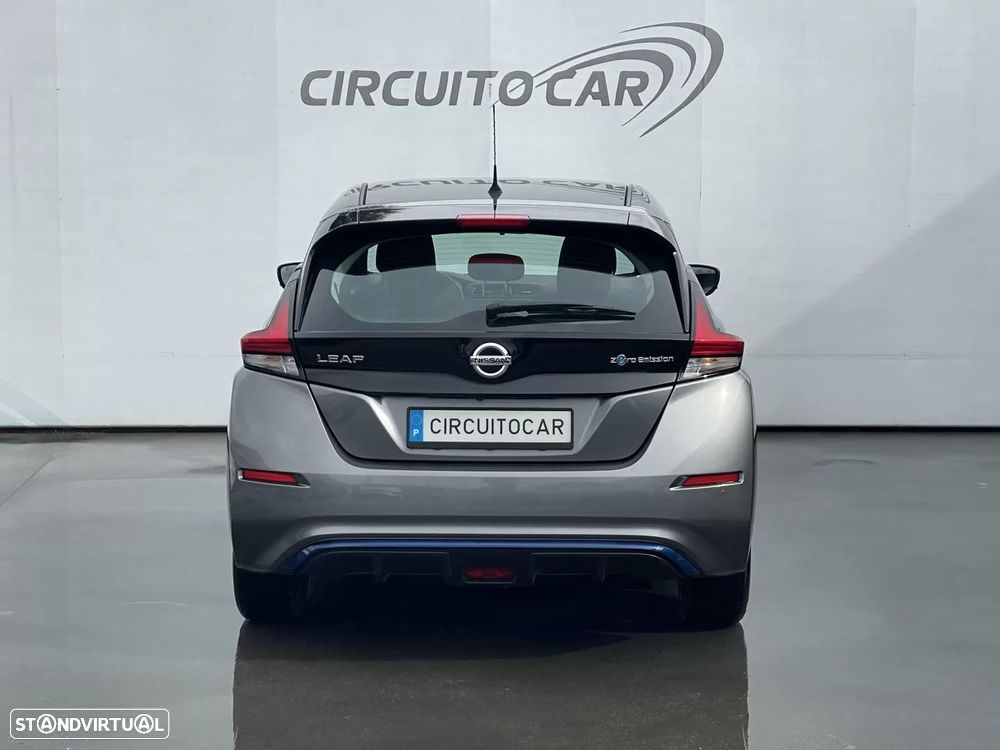 Nissan Leaf 40 kWh Acenta - 11