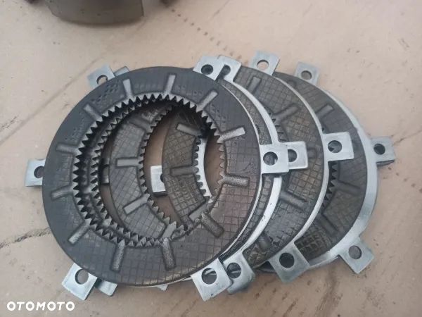 Kosz WOM Z73 Massey Ferguson 6170 - 6