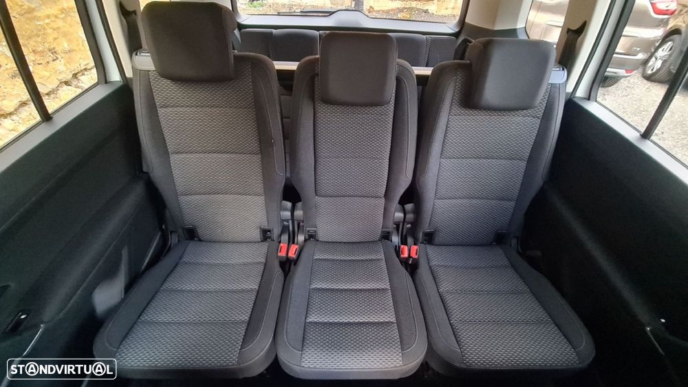 VW Touran 1.6 TDI Confortline DSG - 38